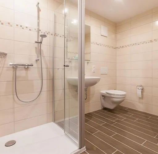 Hotel Am Brunnen Illerich