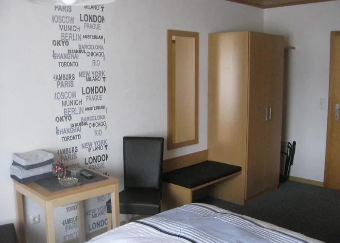 Hotel Am Brunnen Illerich